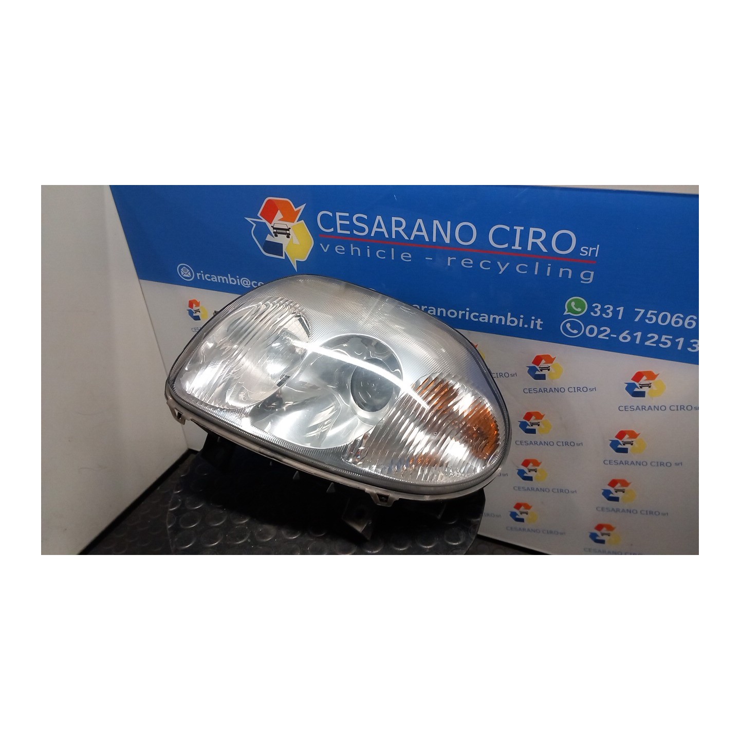 PROIETTORE HELLA SX. 067 RENAULT CLIO 2A SERIE (04/98-04/01) D7FG7 7701045168