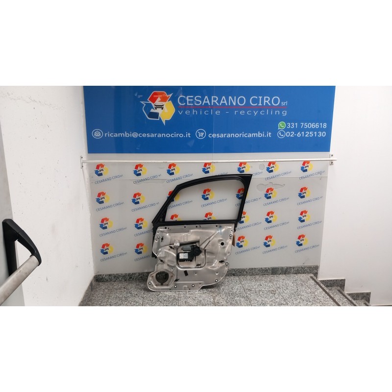 ALZACRISTALLO ELETTR. PORTA ANT. DX. 030 AUDI A2 (8Z) (06/00-02/06) AMF 8Z0837462B