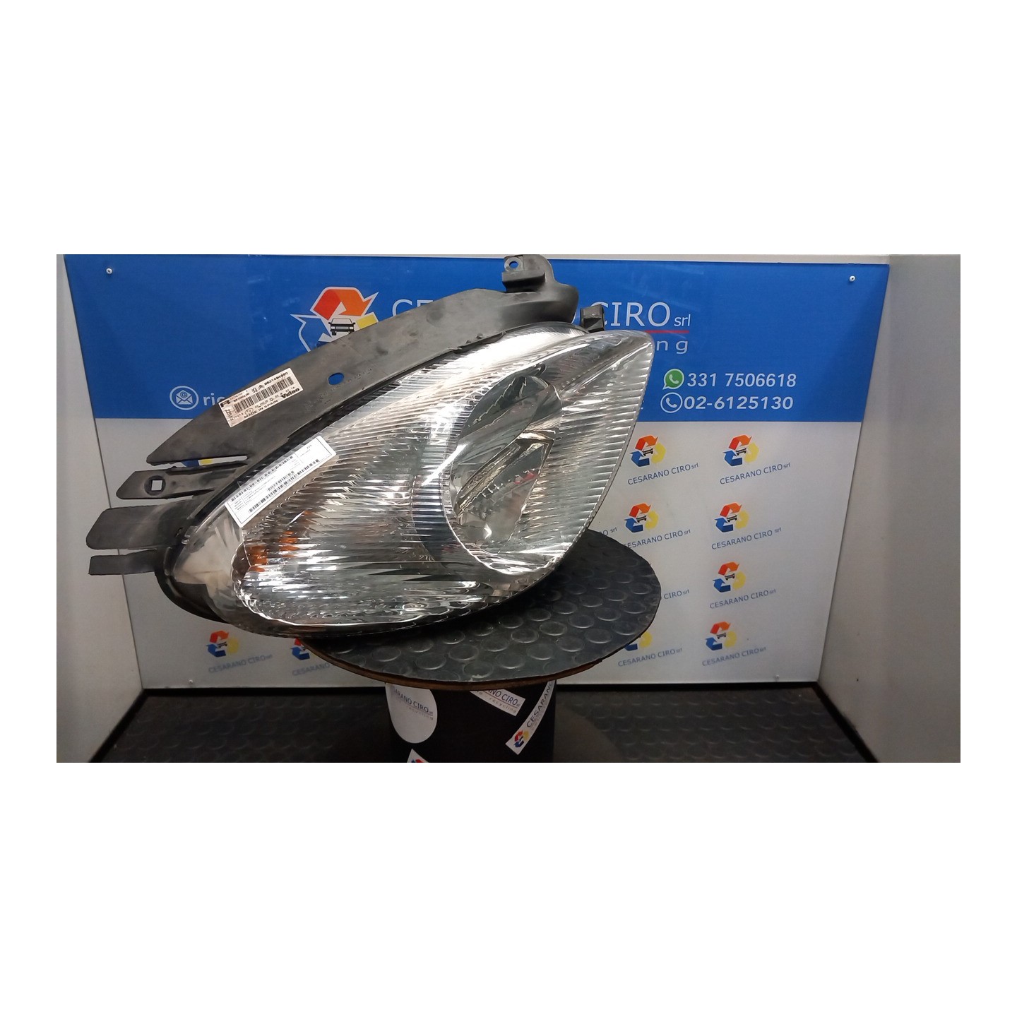 PROIETTORE DX. 045 CITROEN XSARA PICASSO (12/99-01/10) NFV 6205W0