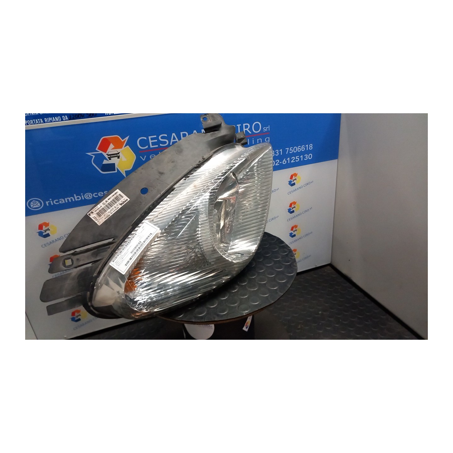 PROIETTORE DX. 045 CITROEN XSARA PICASSO (12/99-01/10) NFV 6205W0