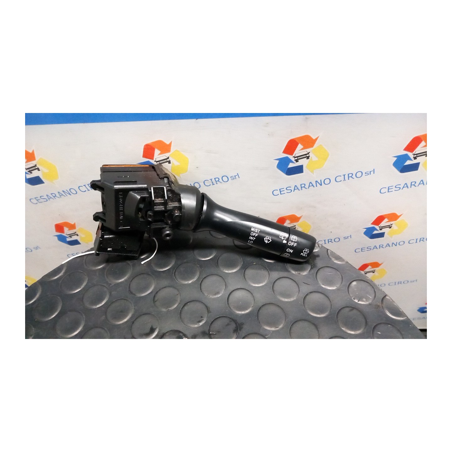 BLOCCO COMANDI TERGICRISTALLI 071 TOYOTA AYGO 1A SERIE (04/05-10/14) 1KRFE 846520H010