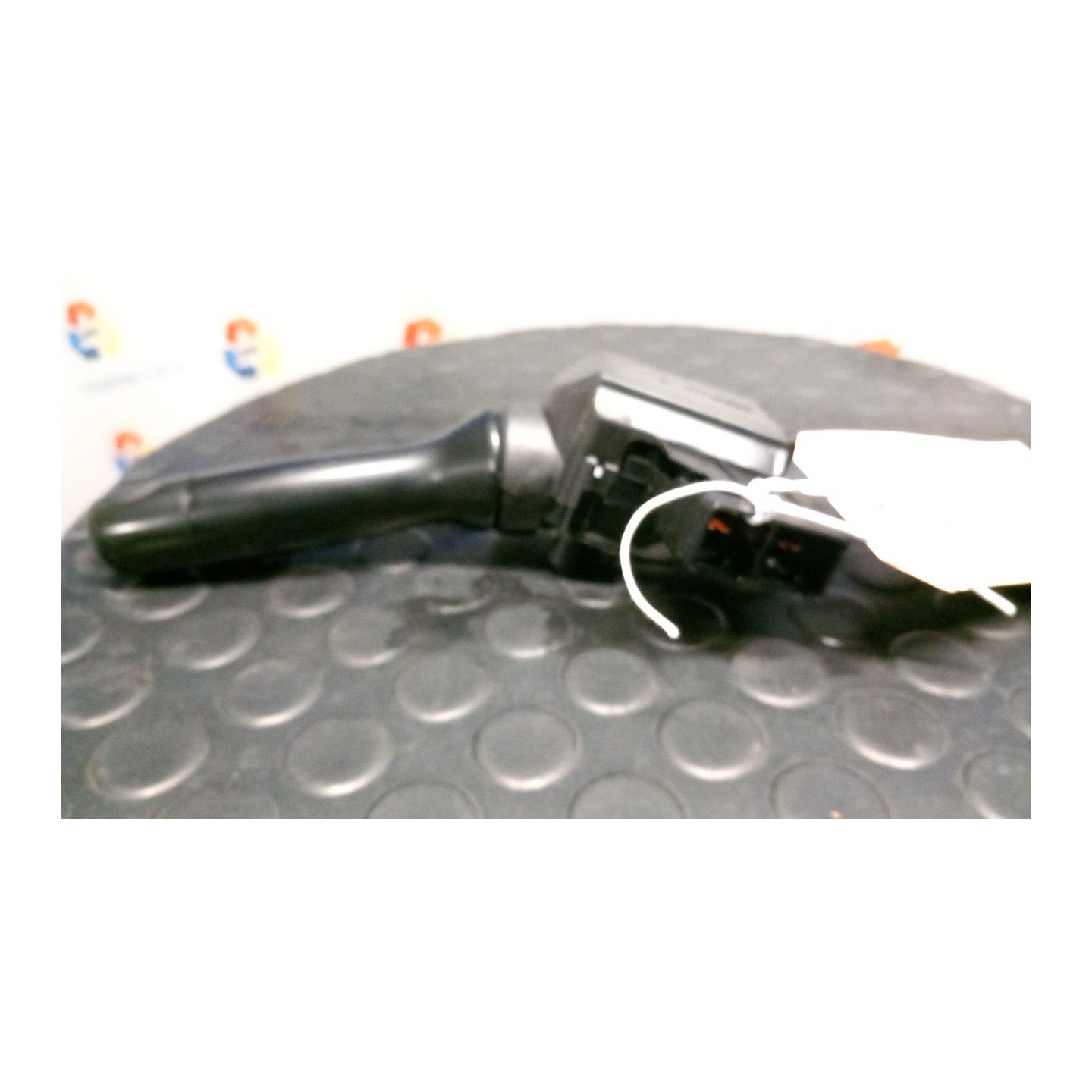 BLOCCO COMANDI TERGICRISTALLI 071 TOYOTA AYGO 1A SERIE (04/05-10/14) 1KRFE 846520H010