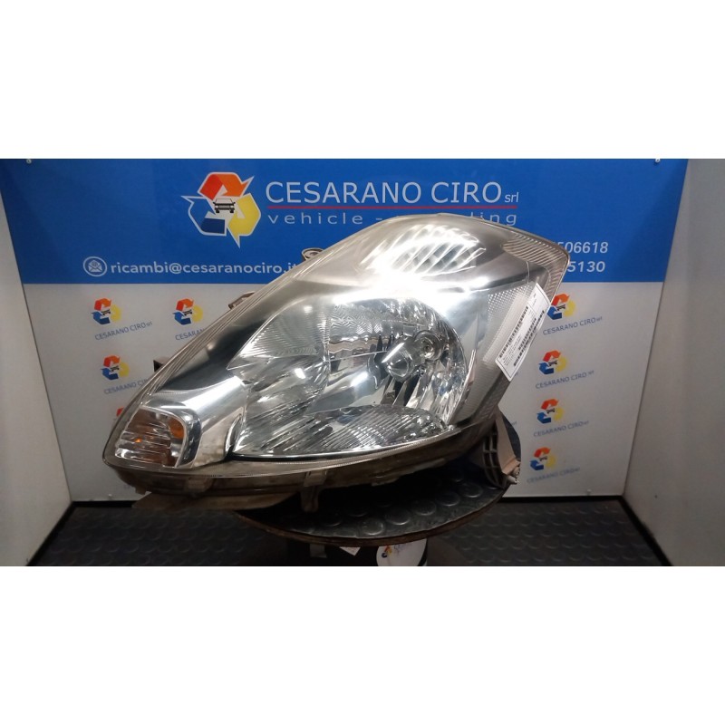 PROIETTORE SX. 098 DAIHATSU SIRION 2A SERIE (01/05-) 1KR 8117097421