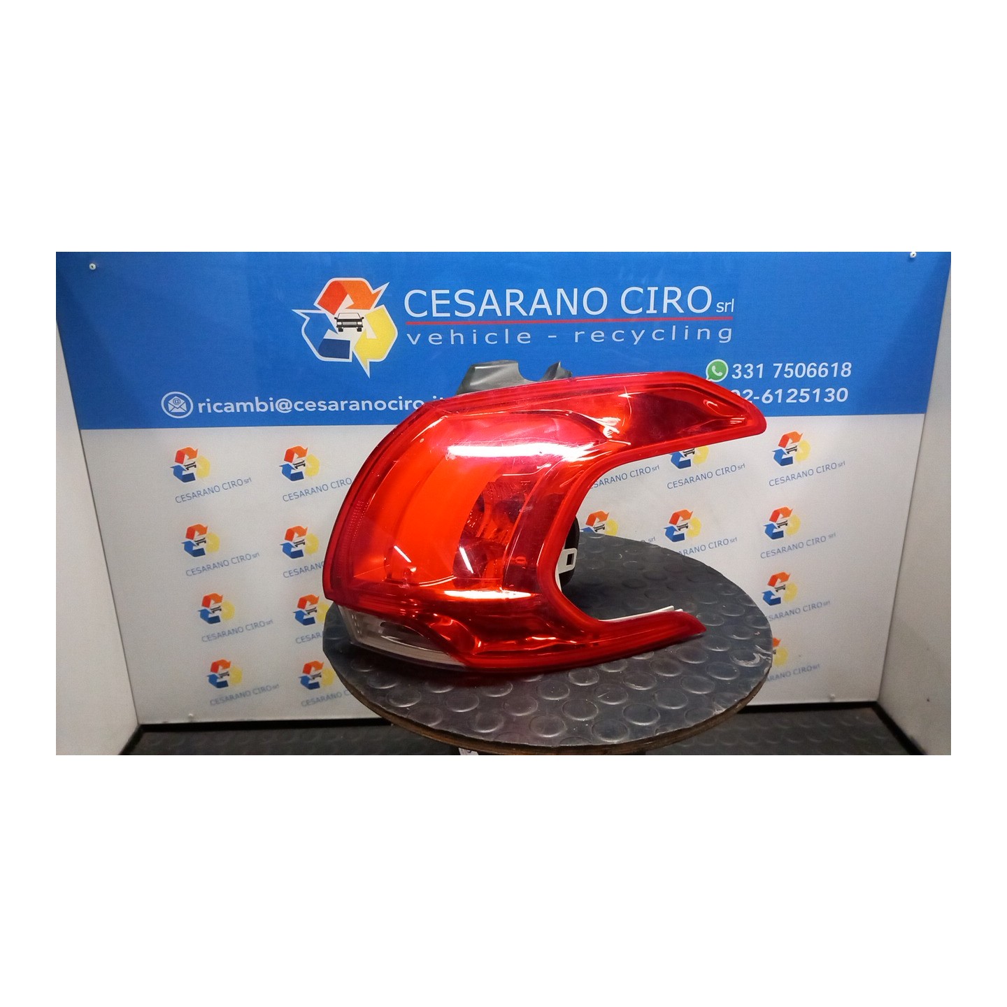 FANALE POST. PARTE EST. DX. 004 PEUGEOT 2008 (03/13-05/16) 9H06 9678074380
