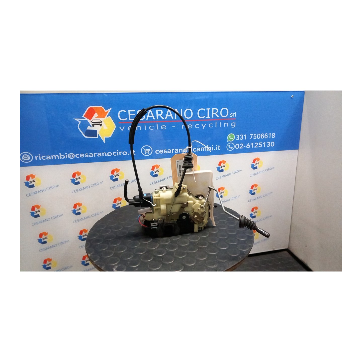 SERRATURA PORTA ANT. SX. 036 TOYOTA AYGO 1A SERIE (04/05-10/14) 1KRFE 693200H010