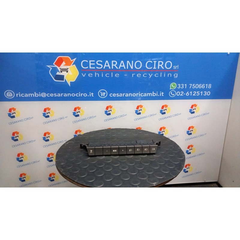 BLOCCO COMANDI MULTIFUNZIONI FENDNEBBIA 081 LANCIA YPSILON (TE) (06/03-09/06) 188A5000 735361065