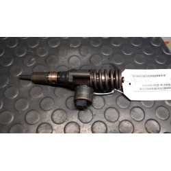 INIETTORE DIESEL CON IMPULSO 086 AUDI A4 (8E) (10/04-02/08) BLB NB4957003030023