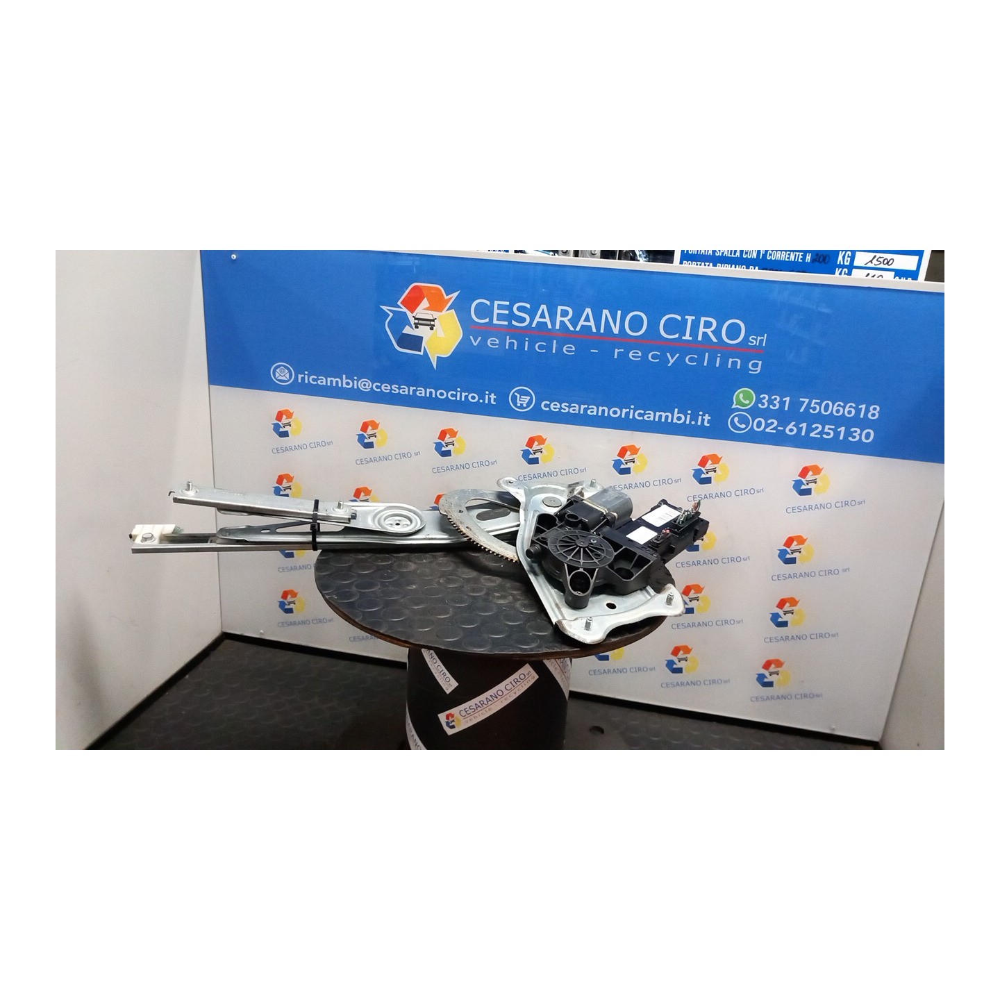 ALZACRISTALLO ELETTR. PORTA ANT. SX. 025 RENAULT MEGANE 3A SERIE (10/08-) F4RL8 807218465R