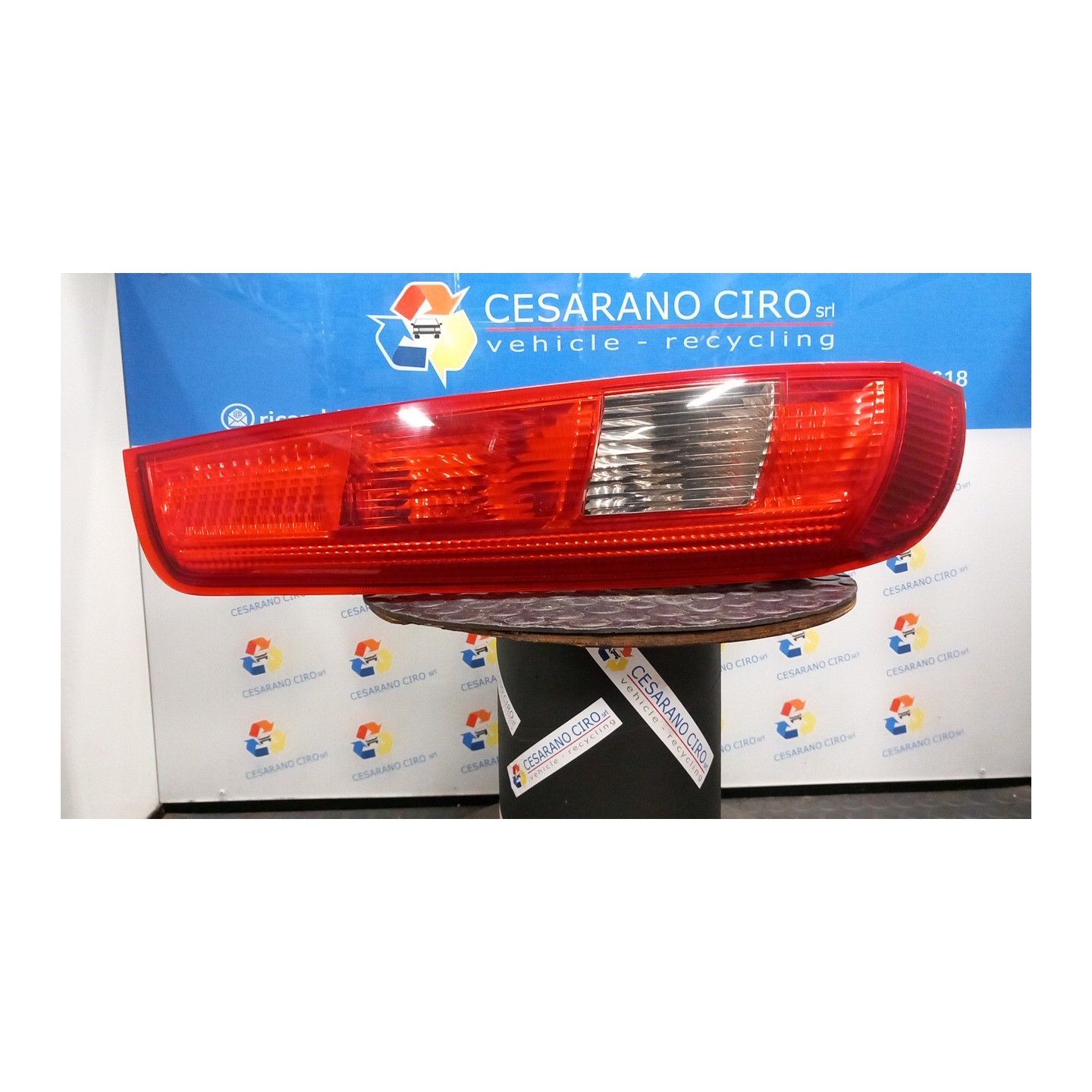 FANALE POST. SX. 034 FORD FIESTA (CBK) (03/02-12/05) F6JA 1324570