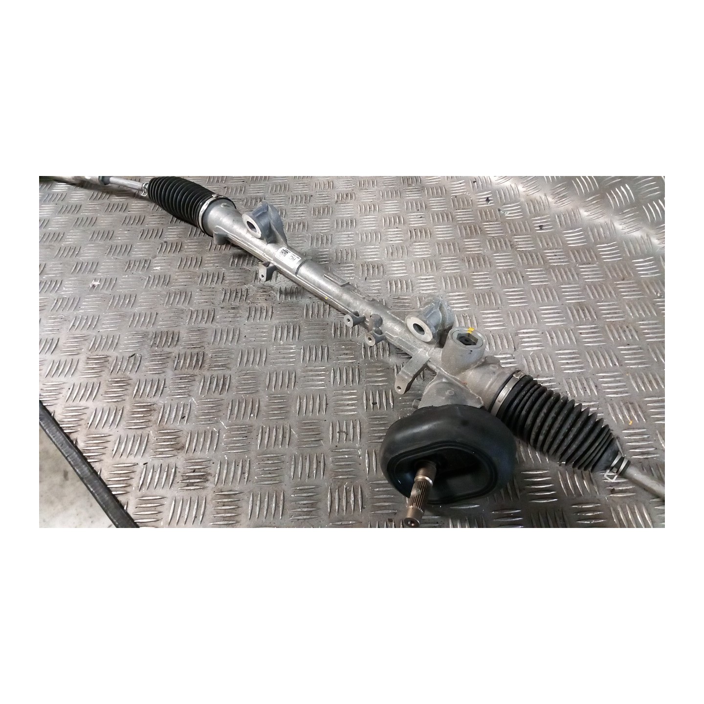 SCATOLA STERZO 072 RENAULT CLIO 5A SERIE (07/23-) H4DE4 490011723R