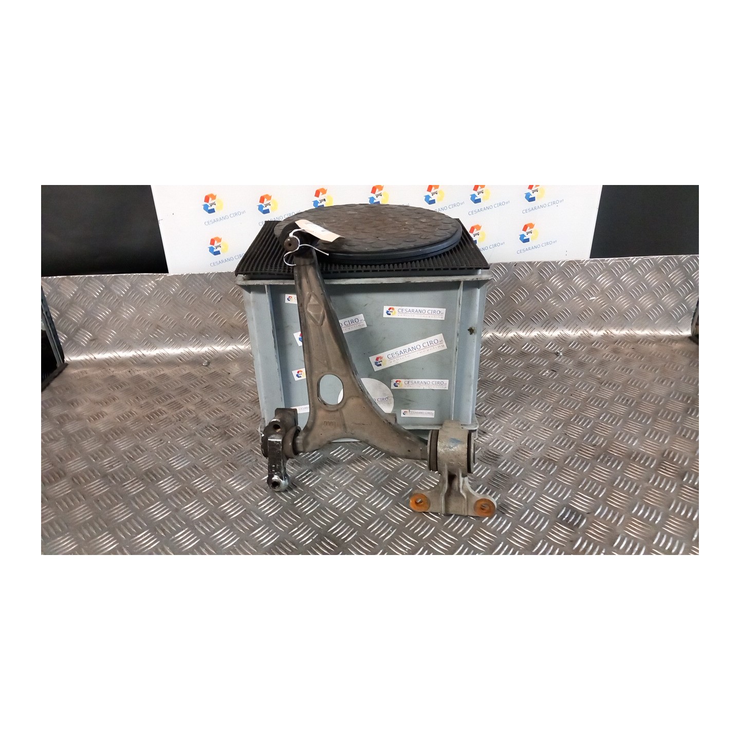BRACCIO OSCILLANTE SOSP. ANT. DX. 079 CITROEN JUMPY 3A SERIE (11/06-05/16) RHR 3521N9