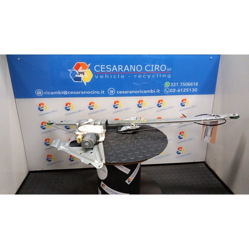 ALZACRISTALLO ELETTR. PORTA ANT. DX. 005 MERCEDES-BENZ SPRINTER 4A S. FUR. 3,5T(07/1 271951 A9067200146