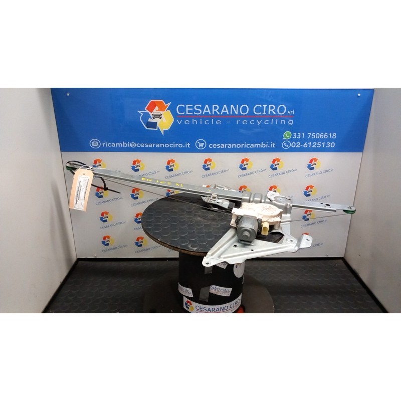 ALZACRISTALLO ELETTR. PORTA ANT. SX. 006 MERCEDES-BENZ SPRINTER 4A S. FUR. 3,5T(07/1 271951 A9067200046