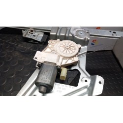 ALZACRISTALLO ELETTR. PORTA ANT. SX. 006 MERCEDES-BENZ SPRINTER 4A S. FUR. 3,5T(07/1 271951 A9067200046