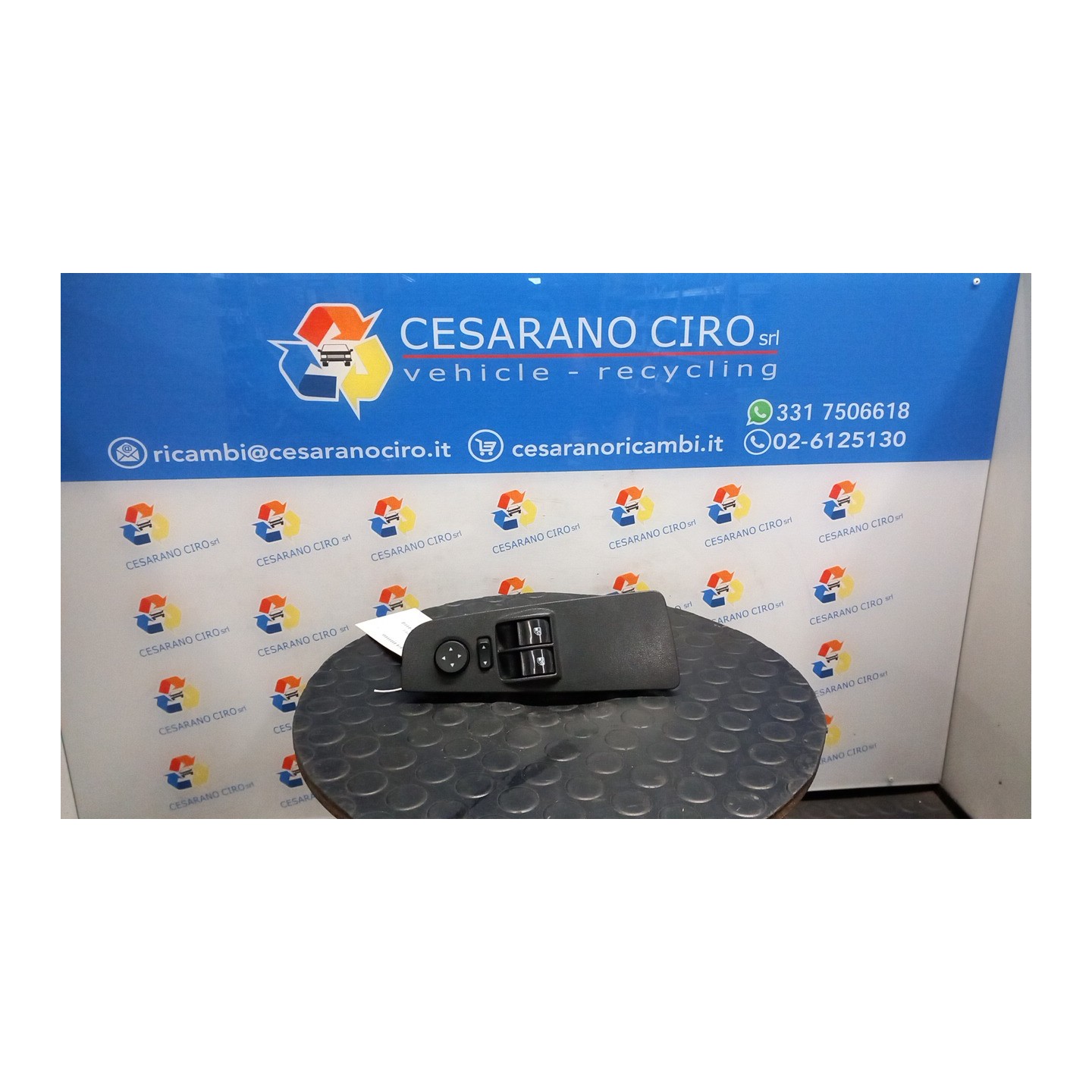 BLOCCO COMANDI ALZACRISTALLI E RETROVISORI EST. SX. 077 FIAT GRANDE PUNTO (2Y) (06/05-12/08 199A4000 735411026