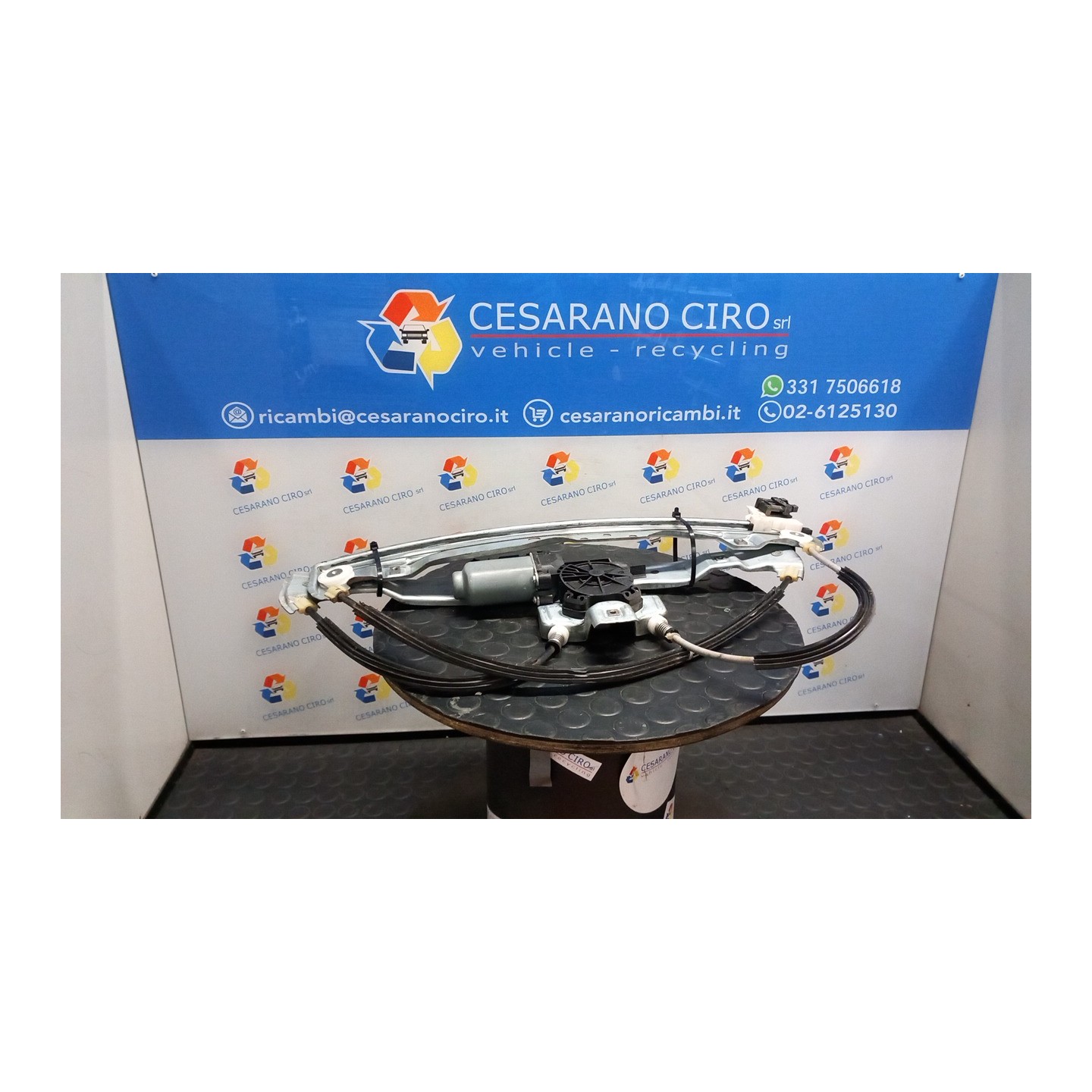 ALZACRISTALLO ELETTR. PORTA ANT. C/MOTORINO SX. 042 CITROEN DS3 (11/09-01/16) 8FP 9221FX