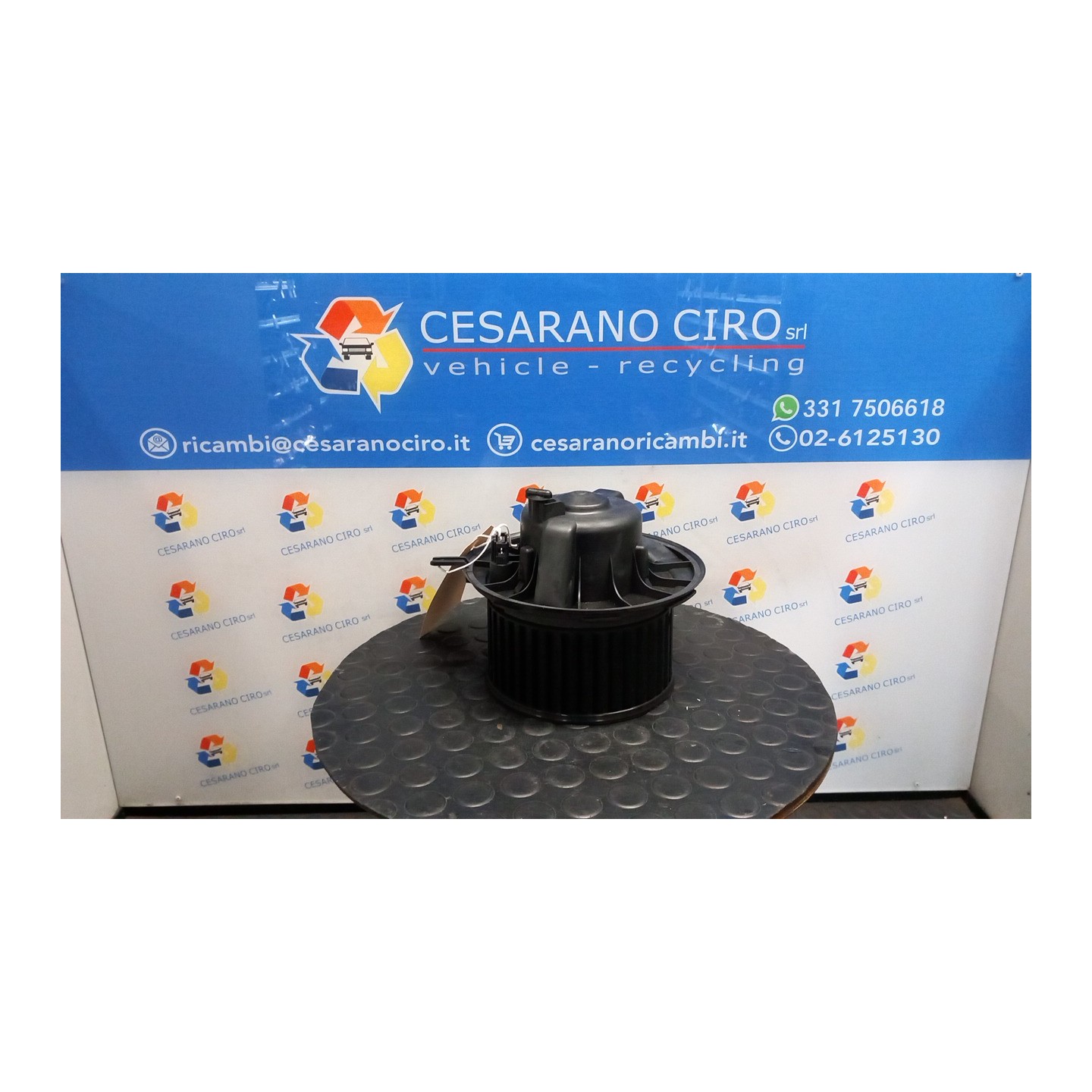 MOTORINO VENTILAZIONE ABITACOLO CLIMATIZ.AUTOM. VALEO 061 VOLKSWAGEN GOLF (5K/AJ) (09/08-) CBZ 1K1820015J