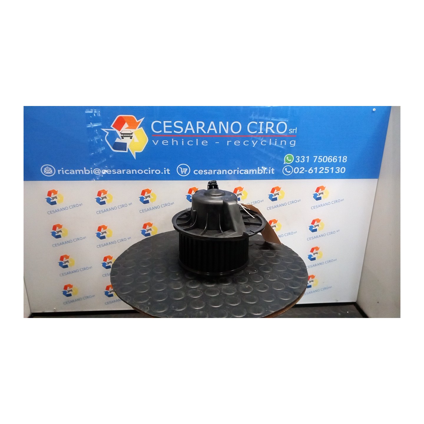 MOTORINO VENTILAZIONE ABITACOLO CLIMATIZ.AUTOM. VALEO 061 VOLKSWAGEN GOLF (5K/AJ) (09/08-) CBZ 1K1820015J