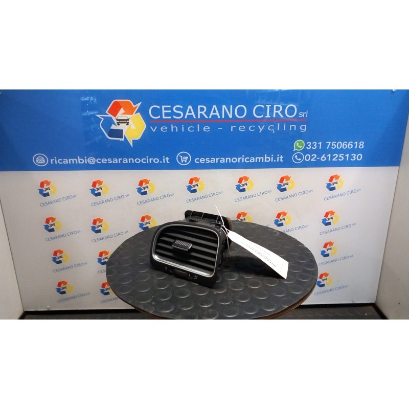 BOCCHETTA ARIA LAT. CRUSCOTTO SX. 064 VOLKSWAGEN GOLF (5K/AJ) (09/08-) CBZ 5K0819703KVAL
