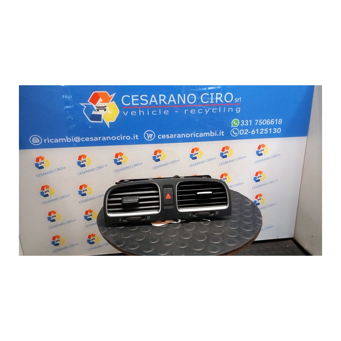 BOCCHETTA ARIA CENTR. CRUSCOTTO 065 VOLKSWAGEN GOLF (5K/AJ) (09/08-) CBZ 5K0819728NVAL