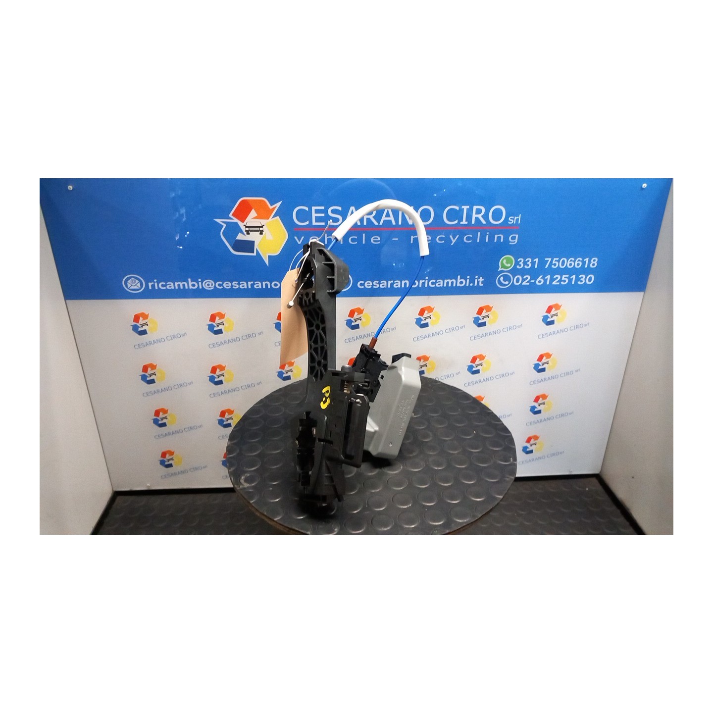 SERRATURA PORTA POST. SX. 098 KIA SPORTAGE 5A SERIE (12/21-) G4FP 81401R2000