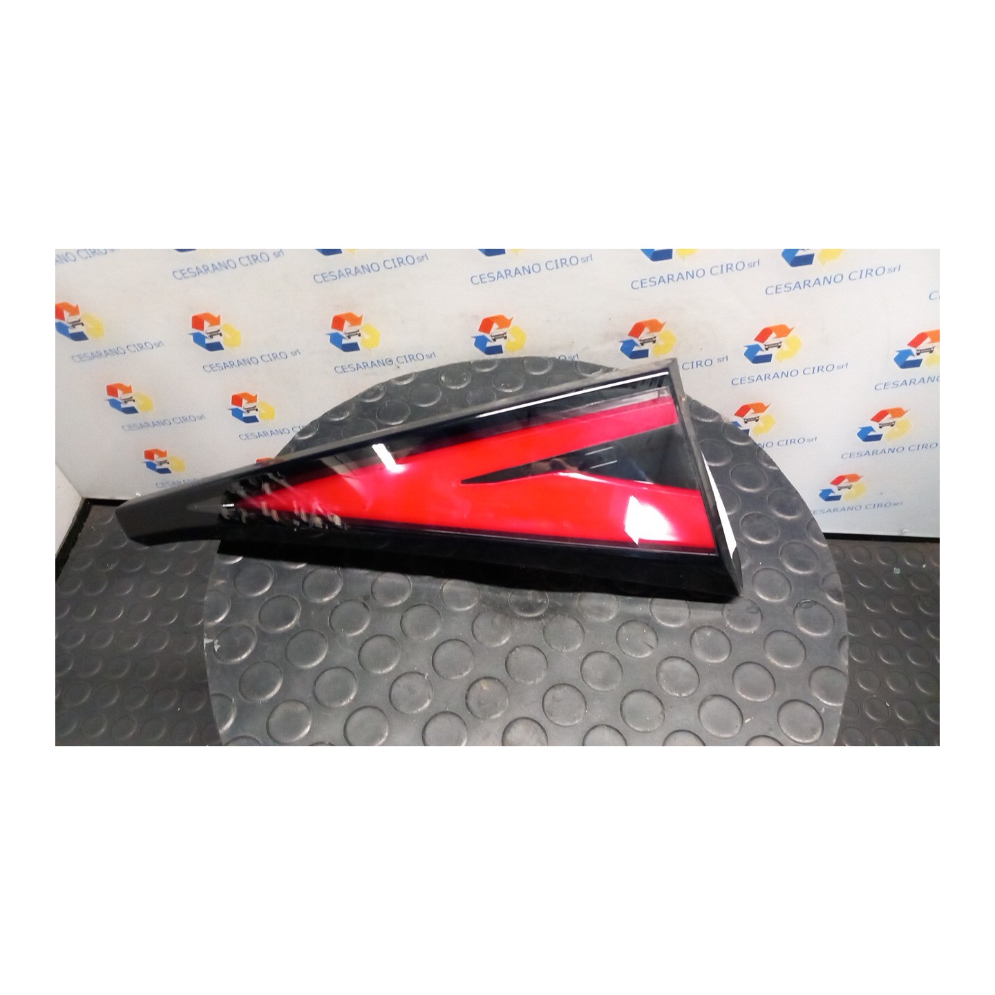 FANALE POST. PARTE INT. DX. 105 KIA SPORTAGE 5A SERIE (12/21-) G4FP 92404R2000