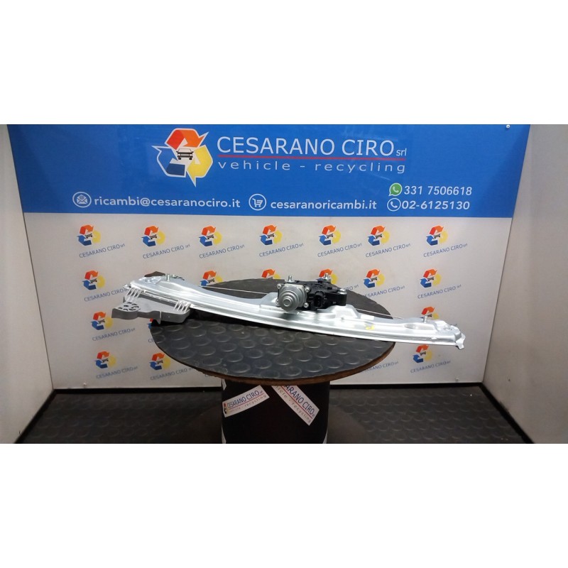 ALZACRISTALLO ELETTR. PORTA POST. SX. 110 KIA SPORTAGE 5A SERIE (12/21-) G4FP 83403R2000