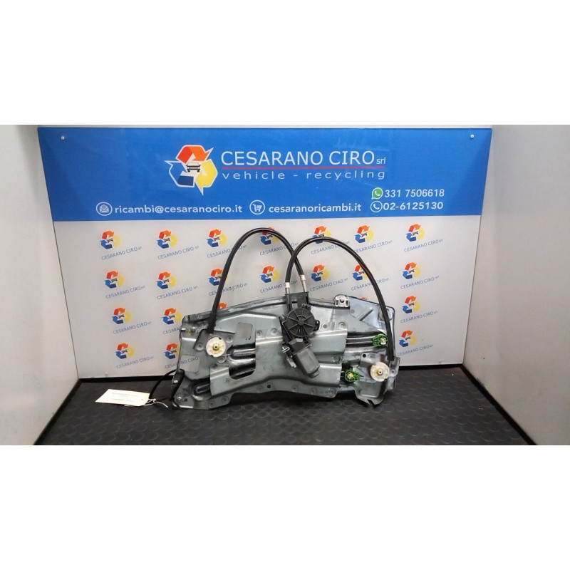 ALZACRISTALLO PARAFANGO POST. DX. 055 CITROEN C3 PLURIEL (05/03-11/10) 8HX 922485