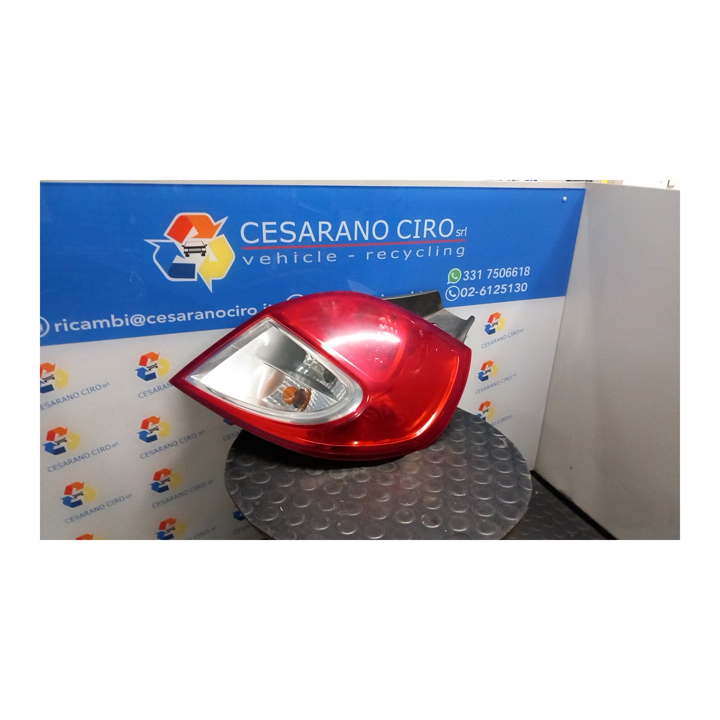 FANALE POST. DX. 097 RENAULT CLIO 3A SERIE (05/09-) D4FD7 8200886946