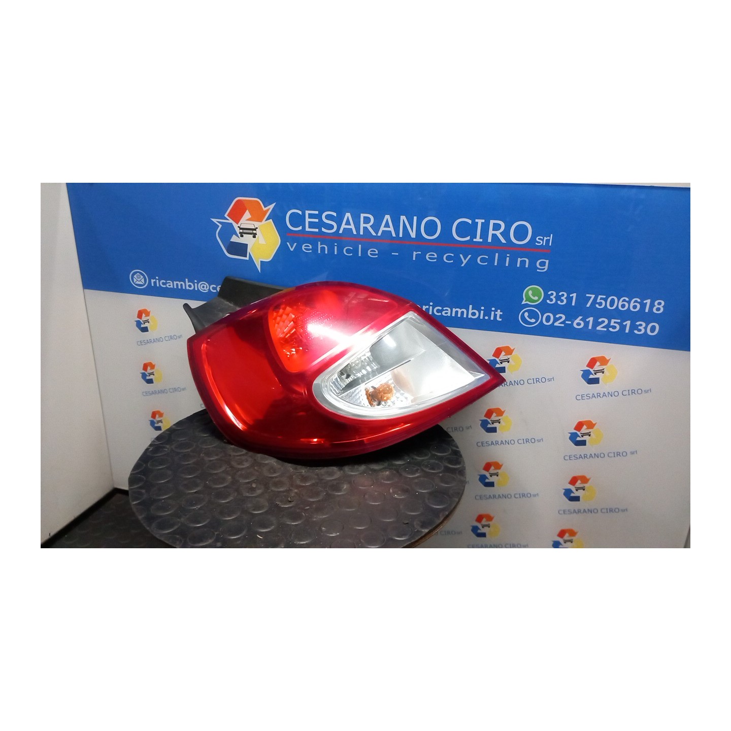 FANALE POST. SX. 098 RENAULT CLIO 3A SERIE (05/09-) D4FD7 8200886944