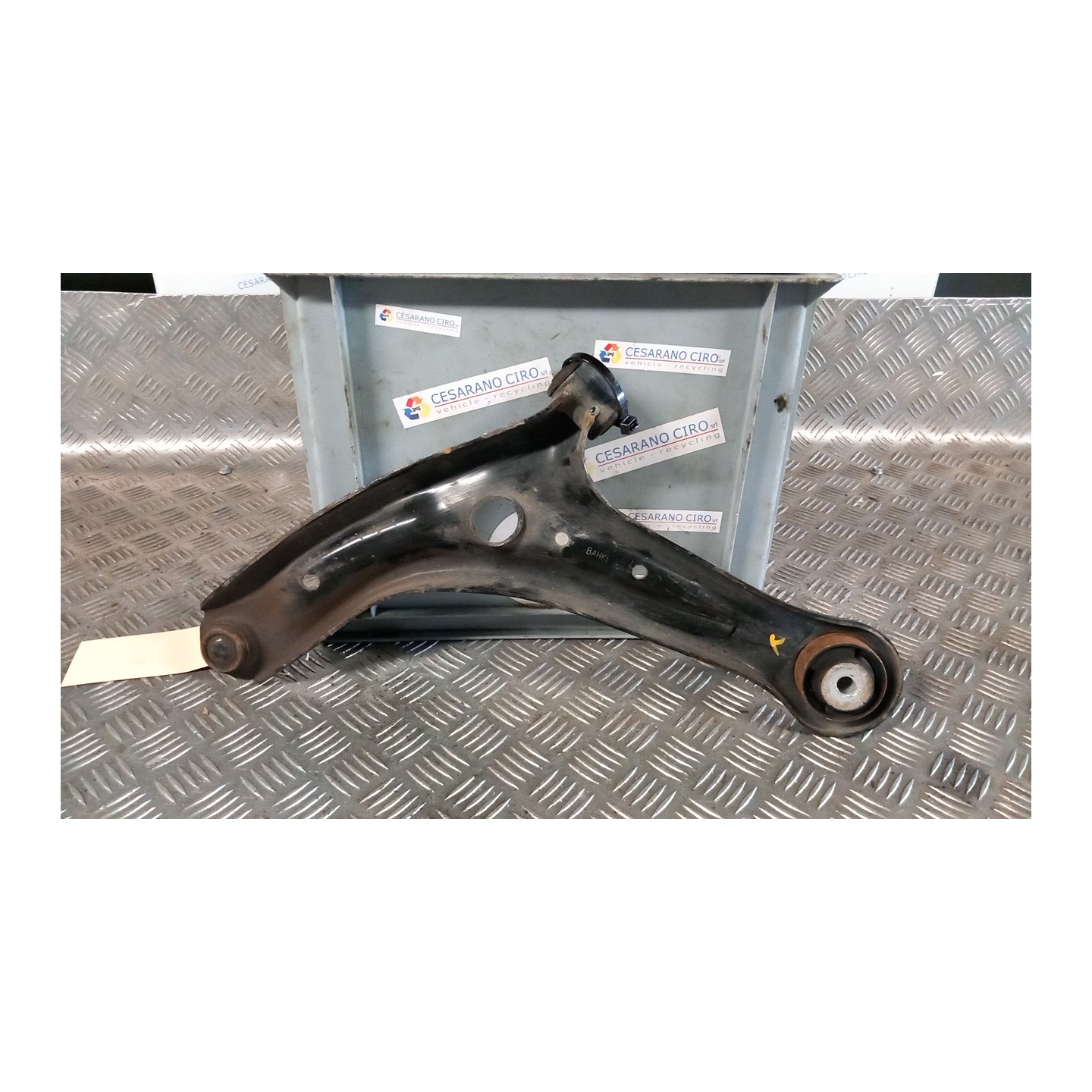 BRACCIO OSCILLANTE SOSP. ANT. DX. 056 FORD B-MAX (CB2) (07/12-) XUJB 1751952