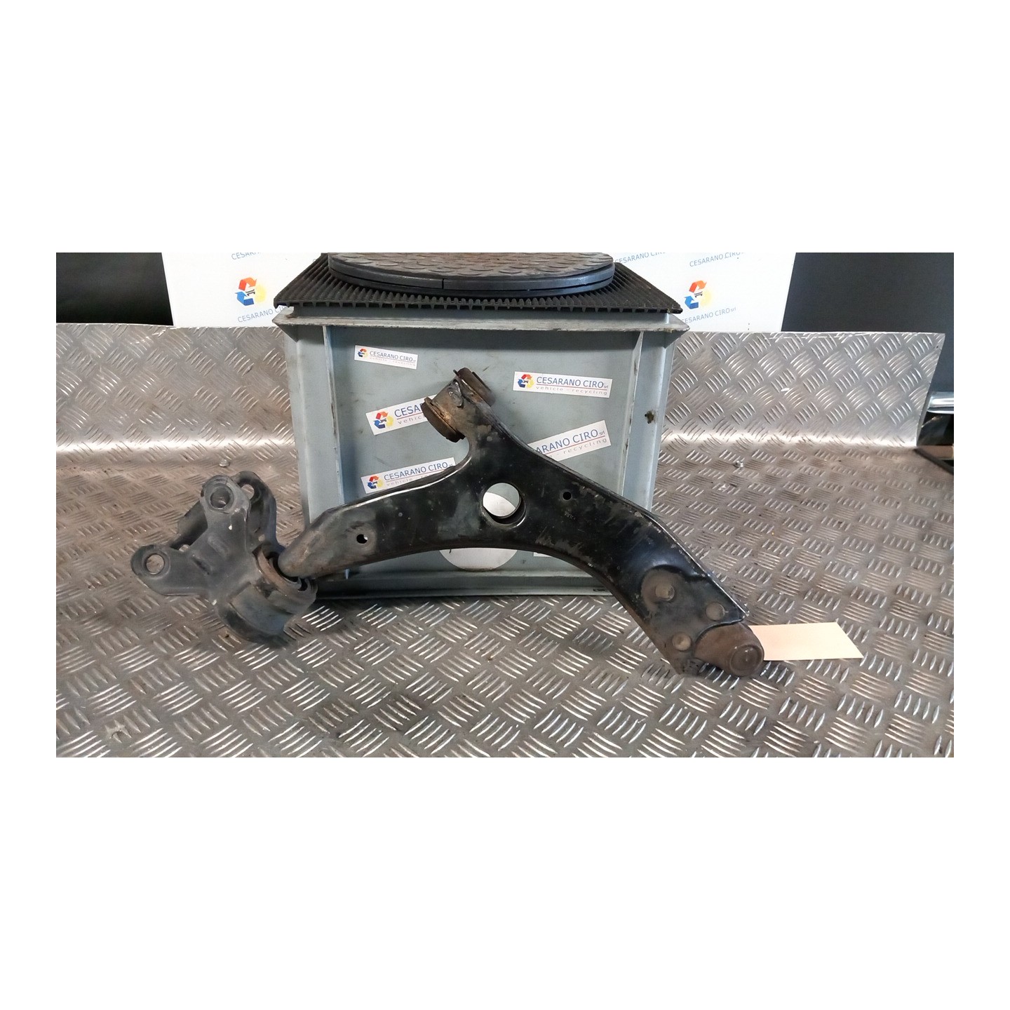 BRACCIO OSCILLANTE SOSP. ANT. SX. 065 FORD C-MAX (CB7) (09/10-05/15) MUDA 1866073