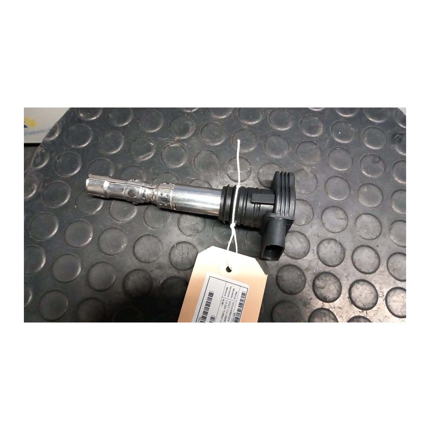 BOBINA 061 VOLKSWAGEN GOLF (1J) (09/97-03/06) AUM 058905105