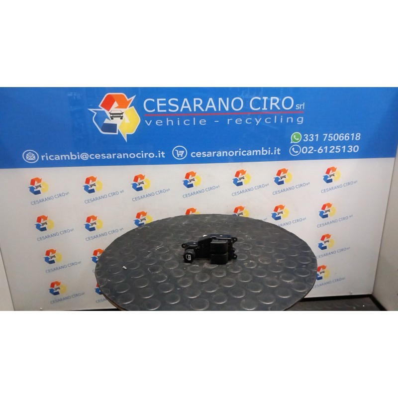 BLOCCO COMANDI ALZACRISTALLI 065 OPEL AGILA (H00) (04/00-09/04) Z10XE 9206746