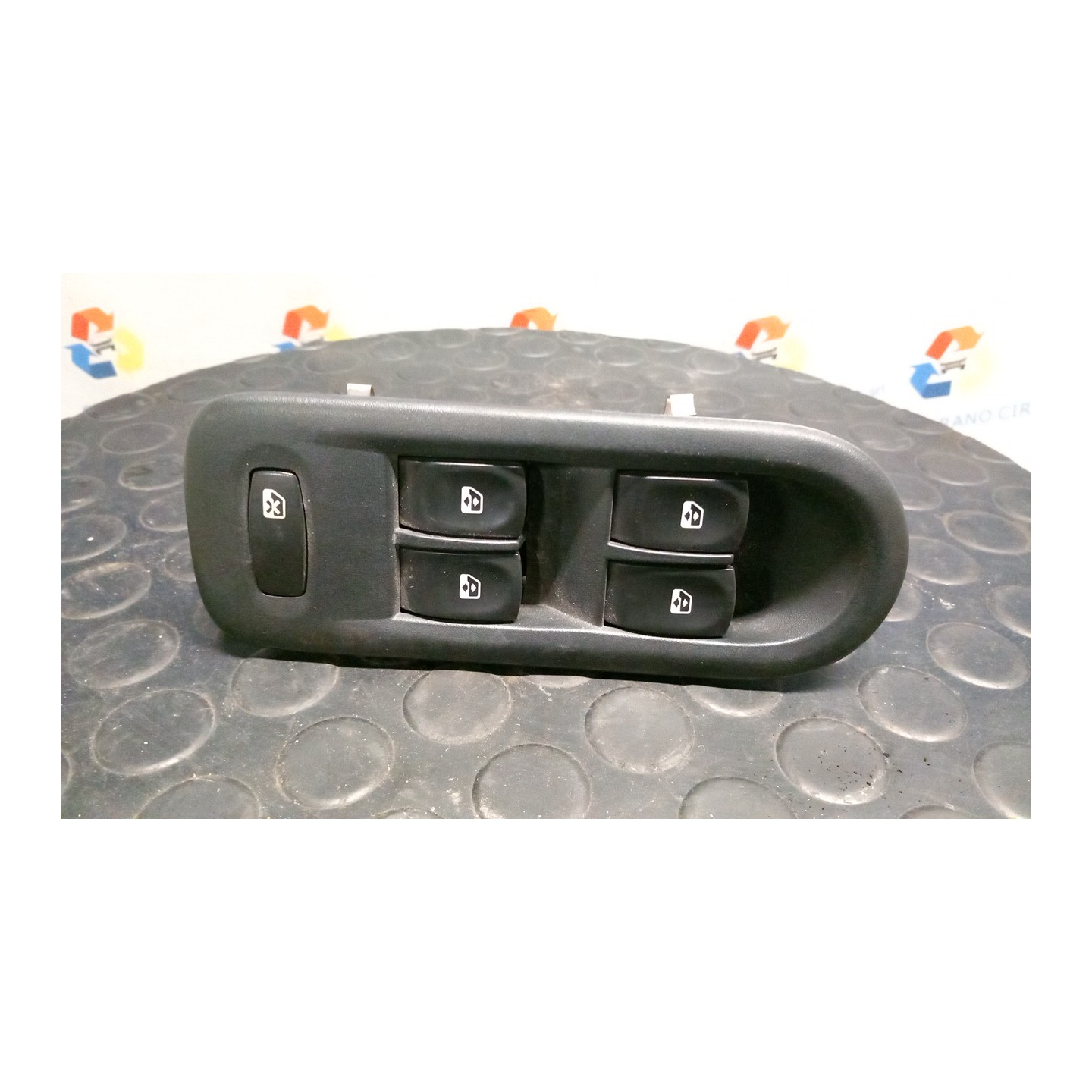 INTERRUTTORE ALZACRISTALLI PORTA ANT. SX. 099 RENAULT CLIO 3A SERIE (07/05-05/09) K9KT7 8200214939