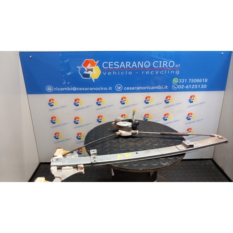 ALZACRISTALLO PORTA ANT. SX. 109 SUZUKI WAGON R+ (12/97-02/01) K10A 8340274F10000