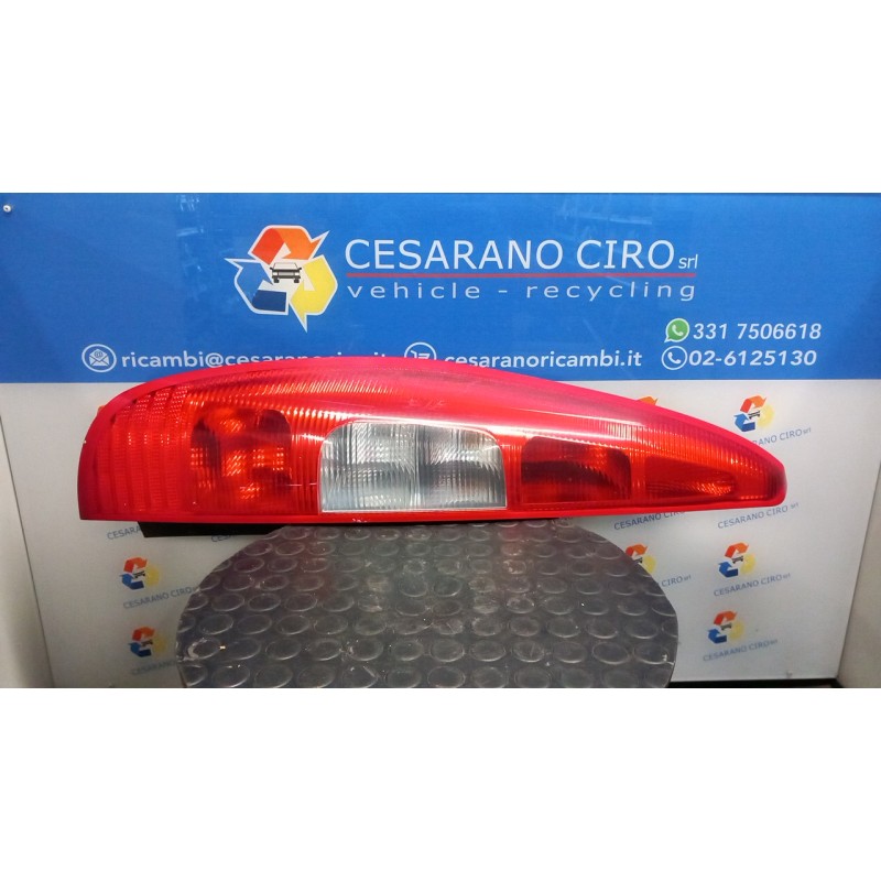 FANALE POST. 02-02-06- SX. 122 MITSUBISHI COLT 7A SERIE (06/04-12/09) 135930 8330A327