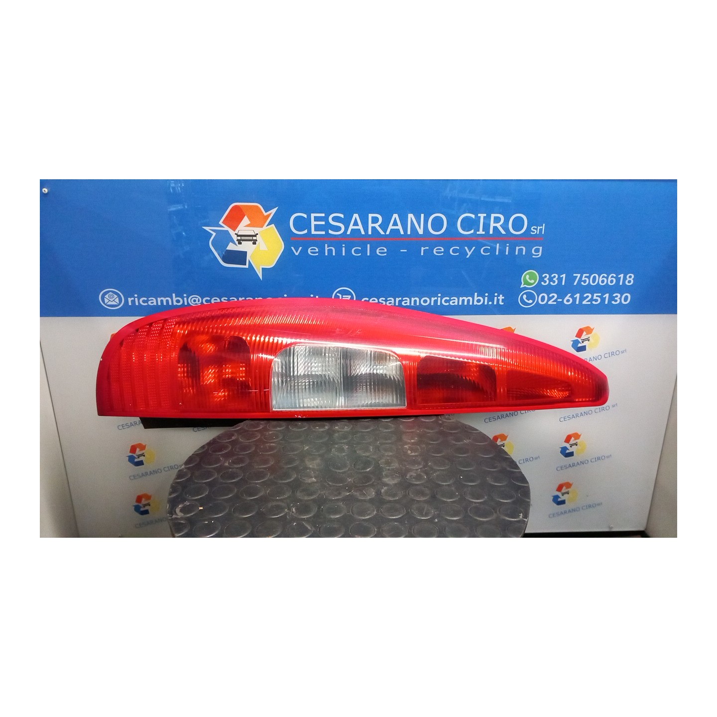 FANALE POST. 02-02-06- SX. 122 MITSUBISHI COLT 7A SERIE (06/04-12/09) 135930 8330A327