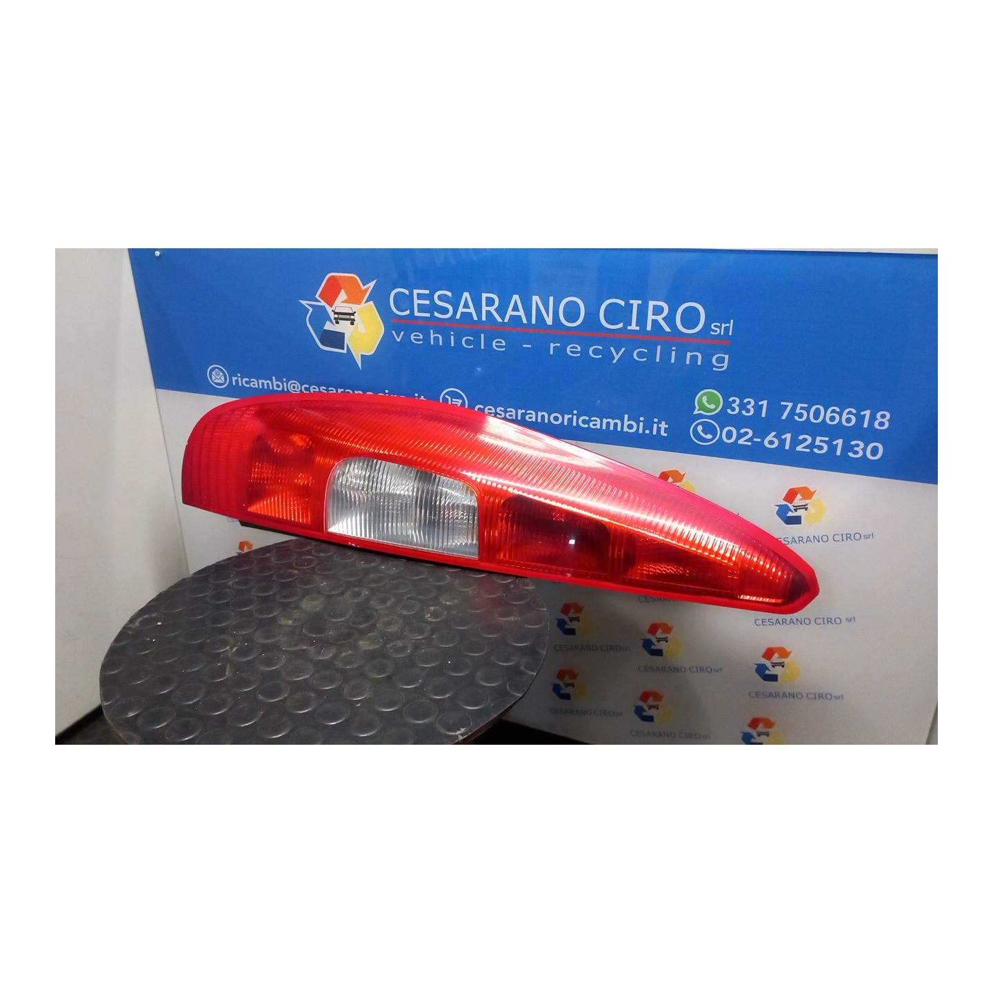 FANALE POST. 02-02-06- SX. 122 MITSUBISHI COLT 7A SERIE (06/04-12/09) 135930 8330A327