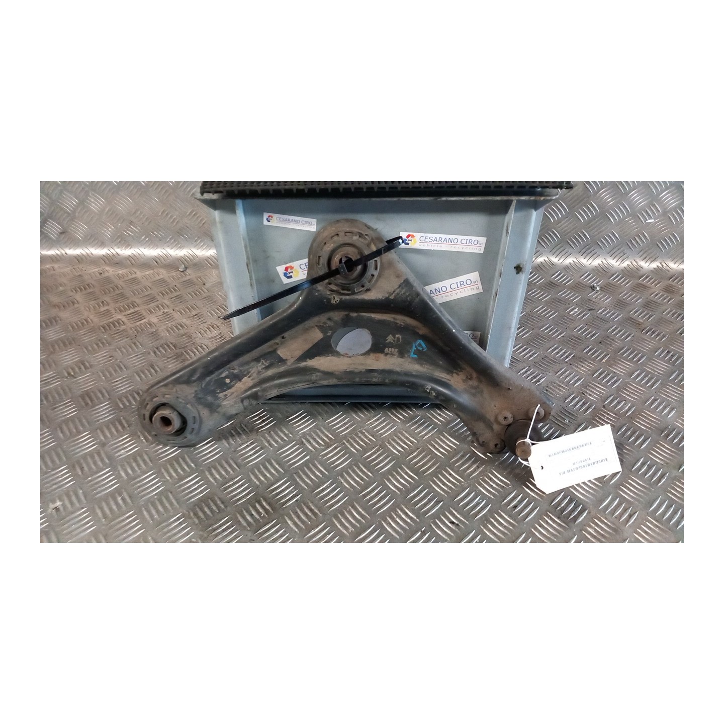 BRACCIO OSCILLANTE SOSP. ANT. DX. 006 CITROEN C3 1A SERIE (02/02-12/05) KFV 3521L1