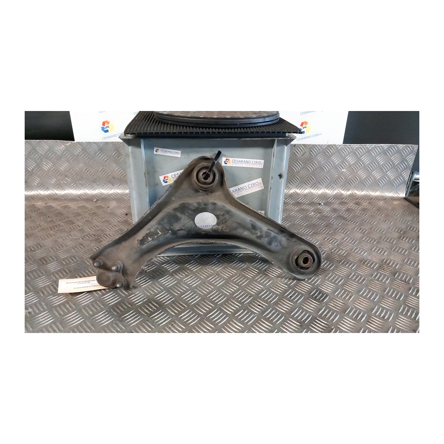 BRACCIO OSCILLANTE SOSP. ANT. DX. 006 CITROEN C3 1A SERIE (02/02-12/05) KFV 3521L1