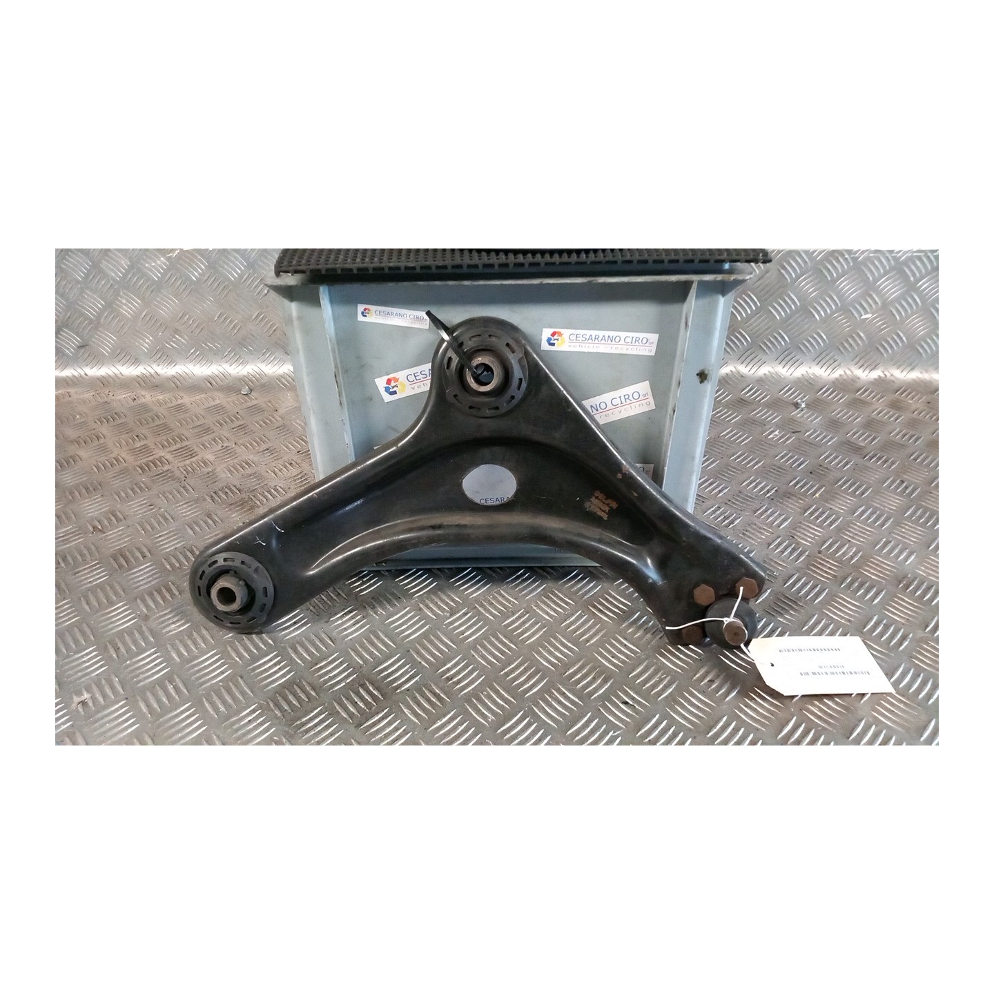 BRACCIO OSCILLANTE SOSP. ANT. DX. 007 CITROEN C3 1A SERIE (02/02-12/05) KFV 3521L1