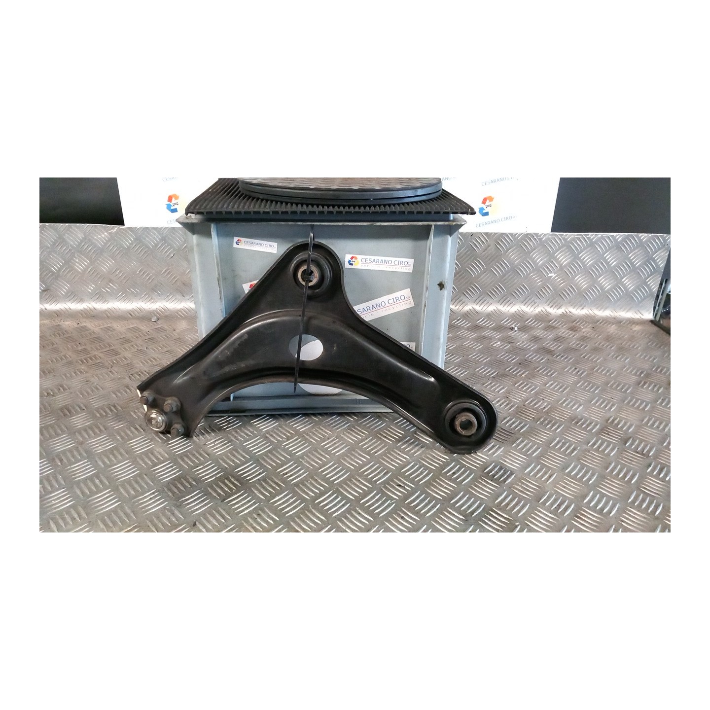BRACCIO OSCILLANTE SOSP. ANT. DX. 007 CITROEN C3 1A SERIE (02/02-12/05) KFV 3521L1