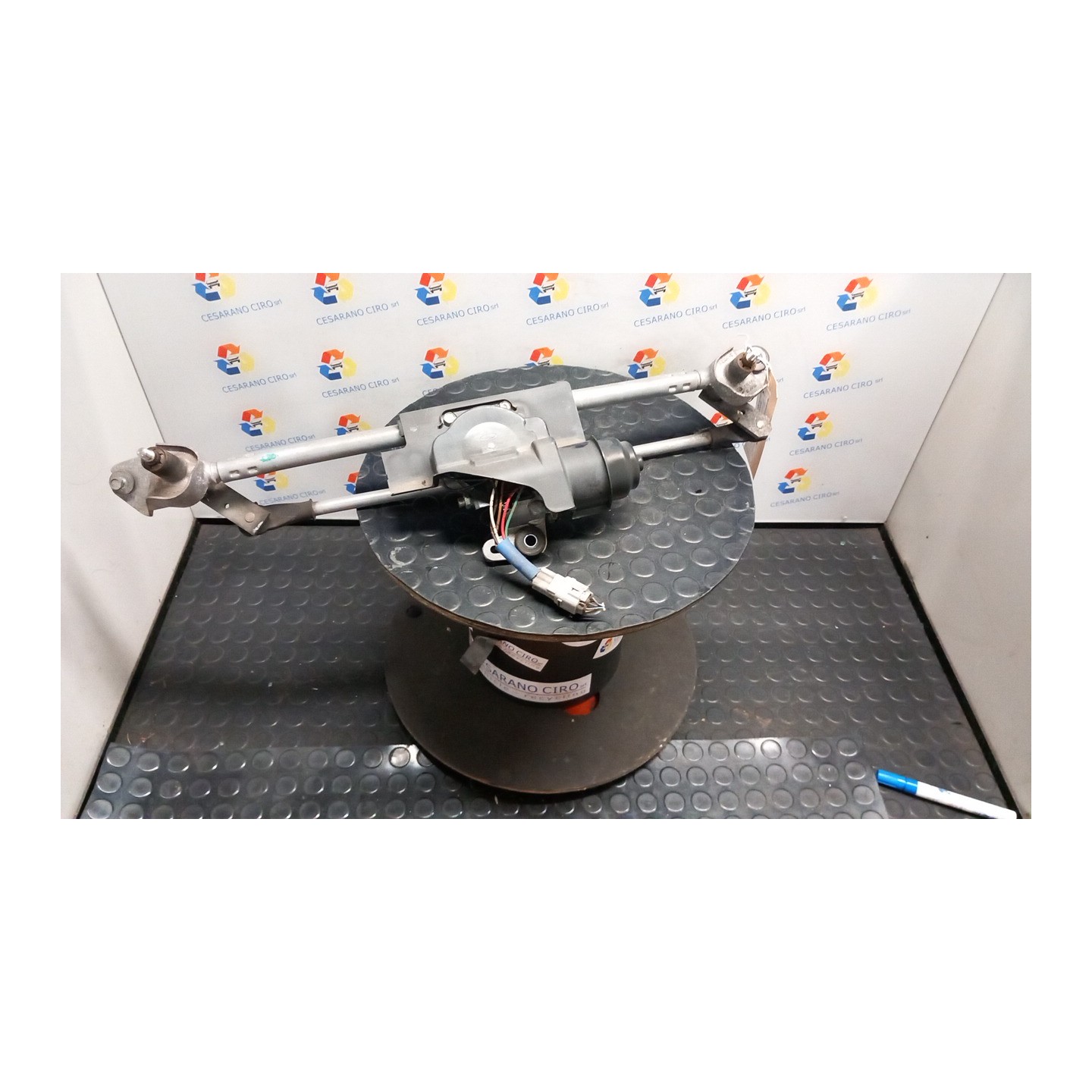 MECCANISMO TERGIPARABREZZA CON MOTORINO 036 SUZUKI SWIFT (04/05-02/11) M13A 3810063J60000