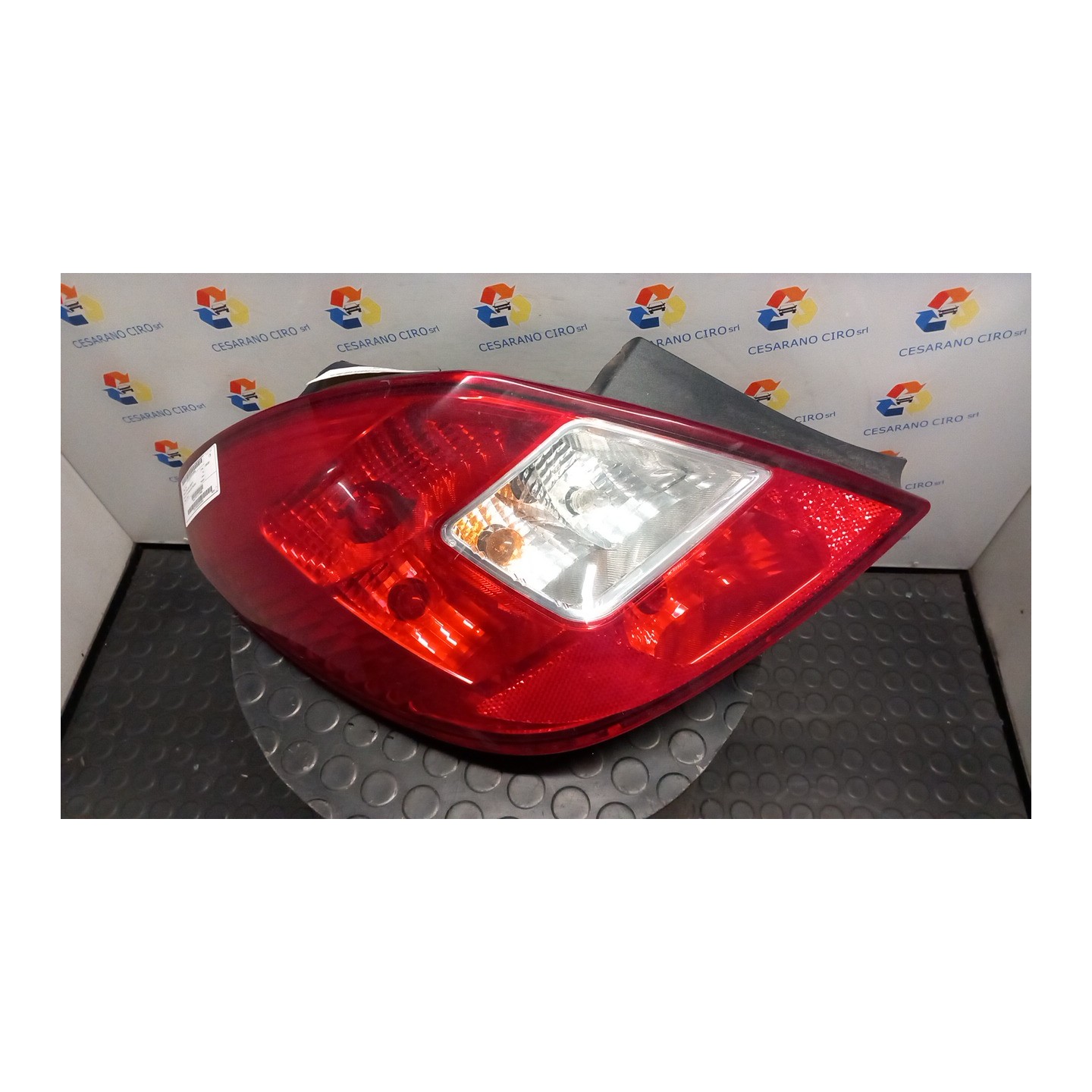 FANALE POST. SX. 045 OPEL CORSA (S07) (07/06-02/11) Z12XEP 93190950