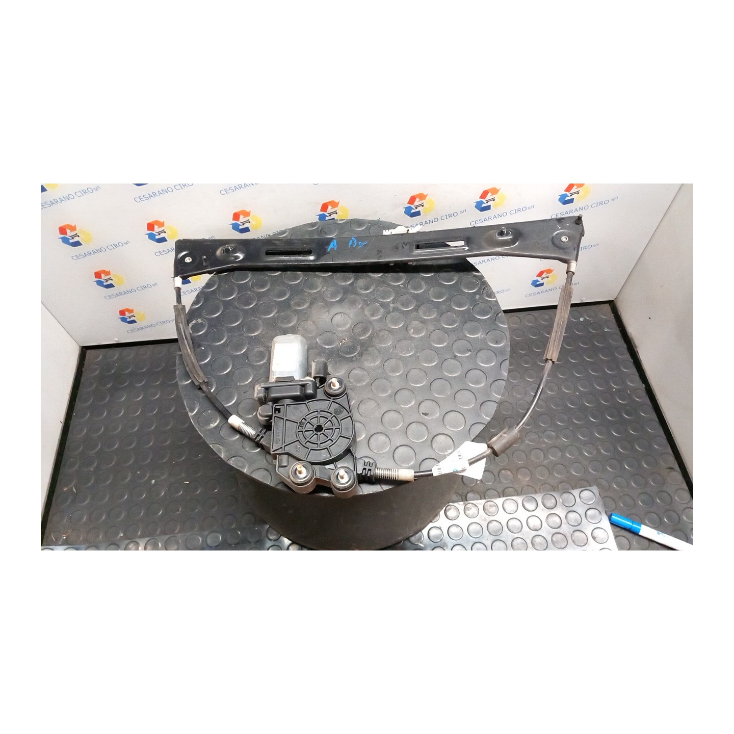 ALZACRISTALLO ELETTR. PORTA ANT. C/MOTORINO DX. 057 FIAT PANDA (33) (12/11-04/17) 312A2000 52076549