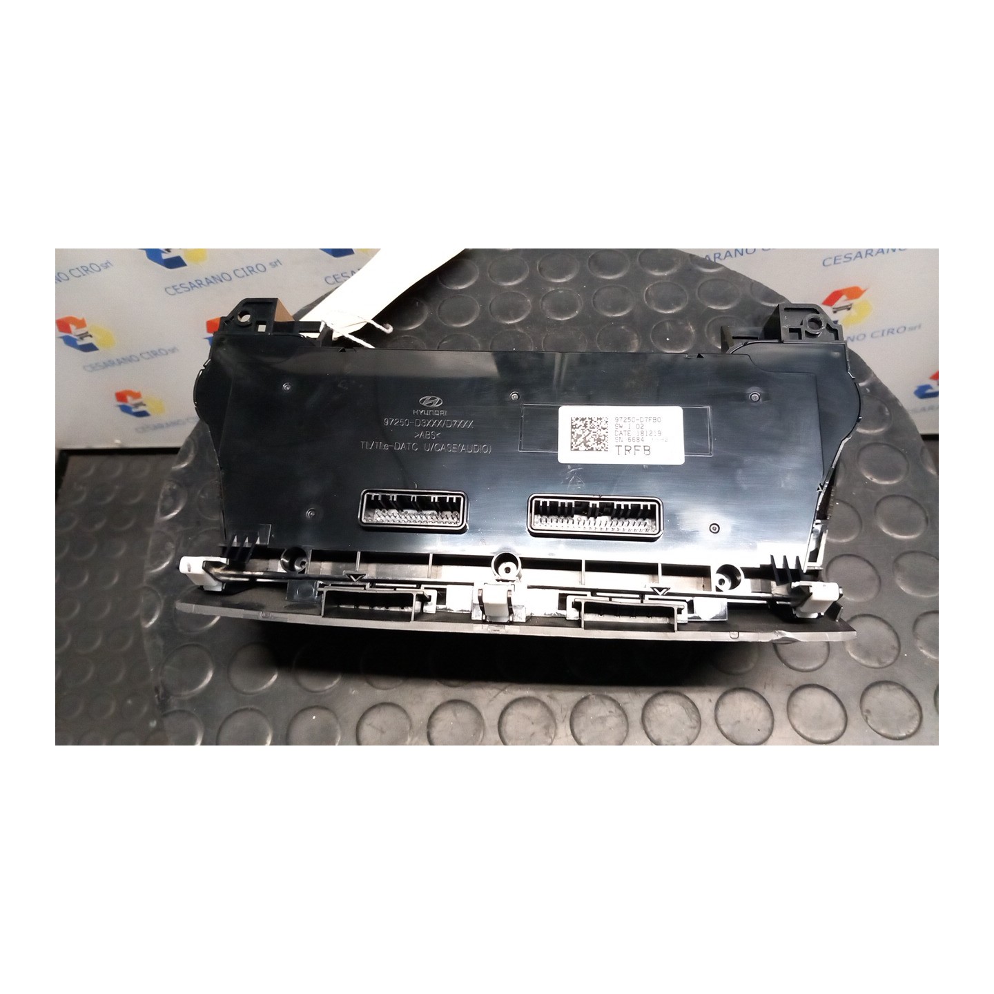 BLOCCO COMANDO CLIMATIZZAZIONE C/A/C AUT. 083 HYUNDAI TUCSON (07/15-12/18) G4FD 97250D7200TRY