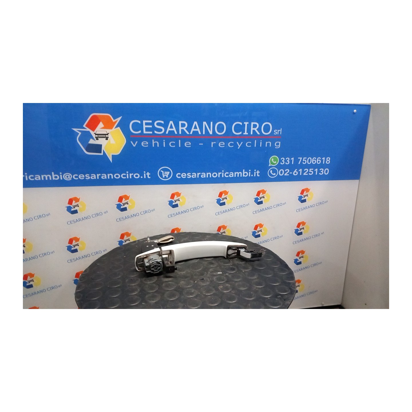 MANIGLIA PORTA ANT. SX. 003 OPEL CORSA (X15) (12/14-12/19) B14XER 13432733