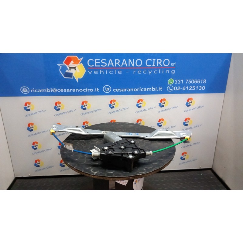 ALZACRISTALLO ELETTR. PORTA ANT. SX. 005 OPEL CORSA (X15) (12/14-12/19) B14XER 13447038