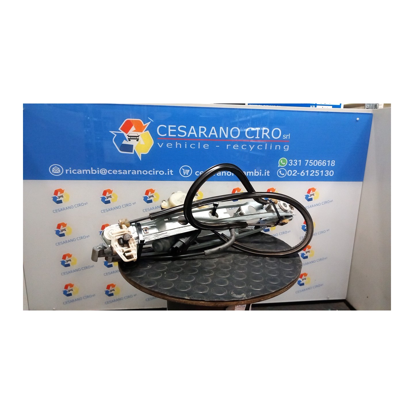 ALZACRISTALLO ELETTR. PORTA ANT. C/MOTORINO DX. 051 RENAULT MEGANE 2A SERIE (09/02-02/06) K9KP7 8200075938